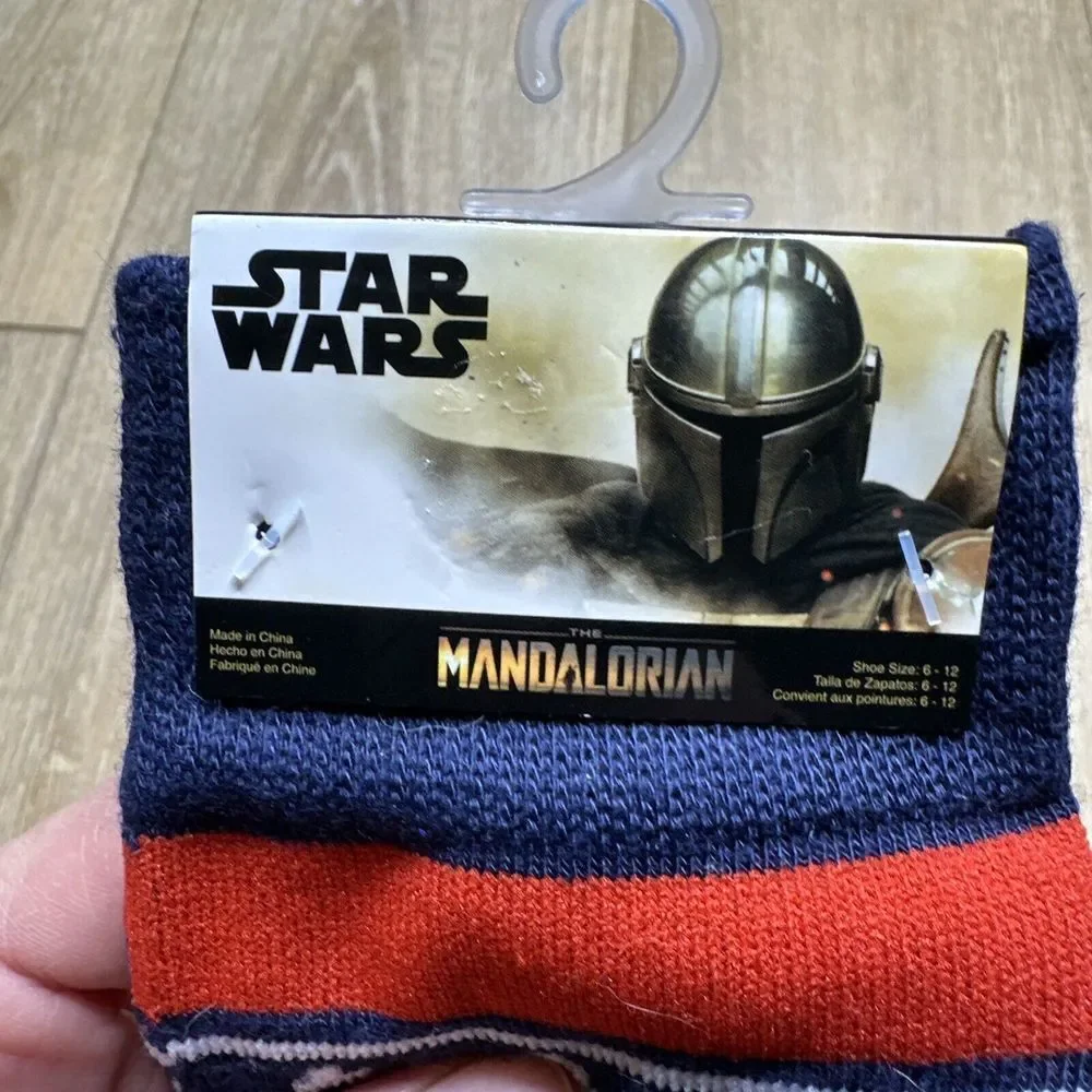 Star Wars Mandalorian 'The Child' Angel Winter‎ Snowflake Holiday Unisex Socks